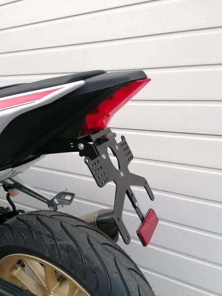 YZF-R 125 Bj 2019-2026 Kennzeichenträger REVO