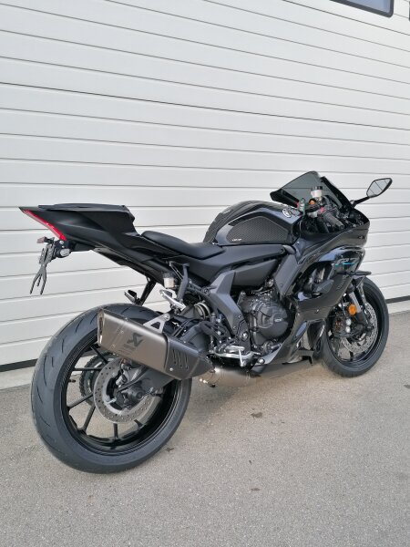 YZF-R7 2022-2026 Kennzeichenträger