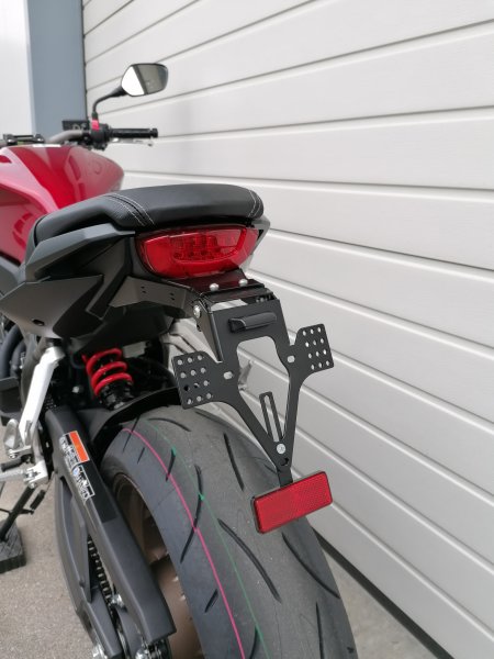 CB 650 ab 2021 Kennzeichenhalter EVO Set