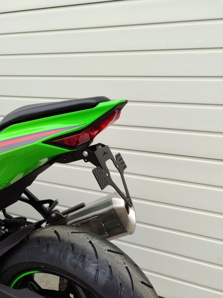 Kawasaki ZX-4 R / RR ab 2023-2024 Kennzeichenträger