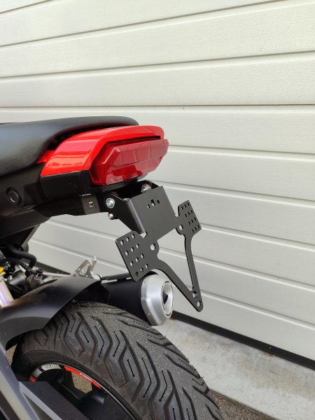 MSX 125 Grom 2021 - 2025 Kennzeichenträger