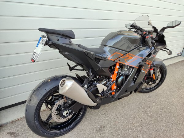 990 RC R 2026 - Kennzeichenhalter