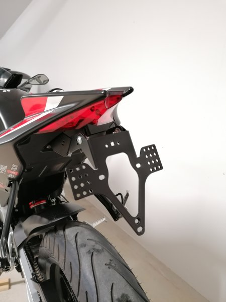 VA Kennzeichenhalter Verstellbar Motorrad XTK einklappbar - bikefarmMV  Motorrad Technik